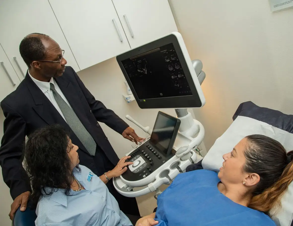 third_tri_img1b Dr Magotti at work | obstetric and gynaecological ultrasound near me